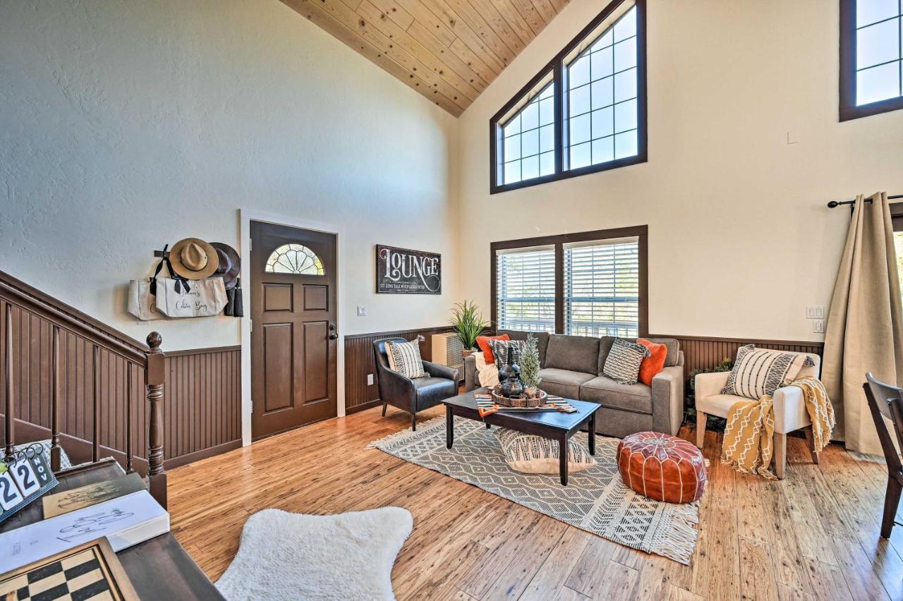 Inviting Julian Home With Scenic View And Hot Tub Exterior foto